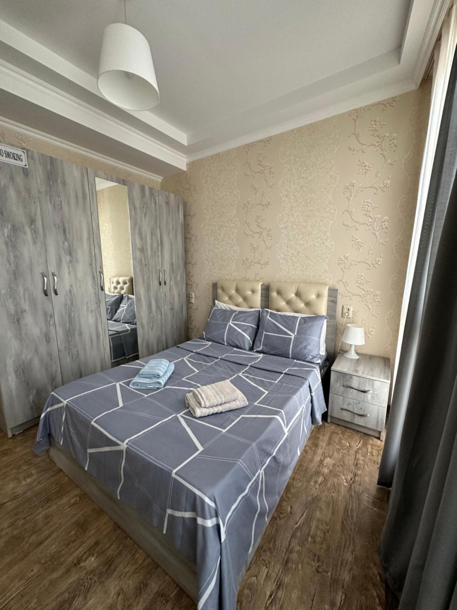 Rustaveli Apartment 113 คูทายสิ ภายนอก รูปภาพ